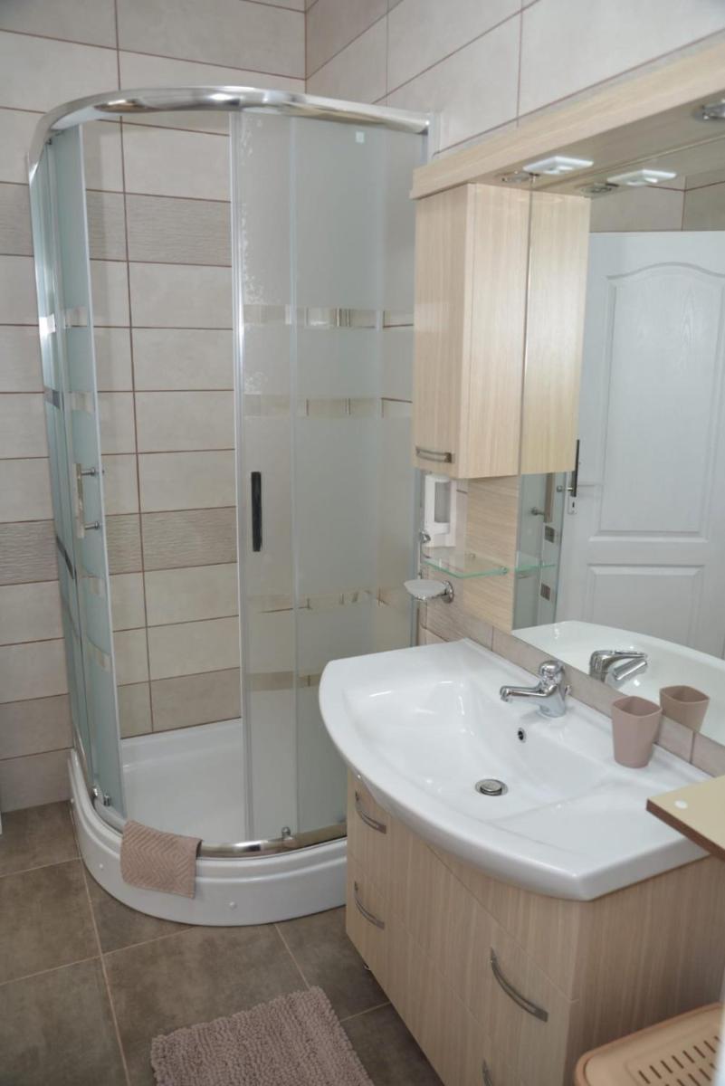 Apartmani Tomić - Hizvo