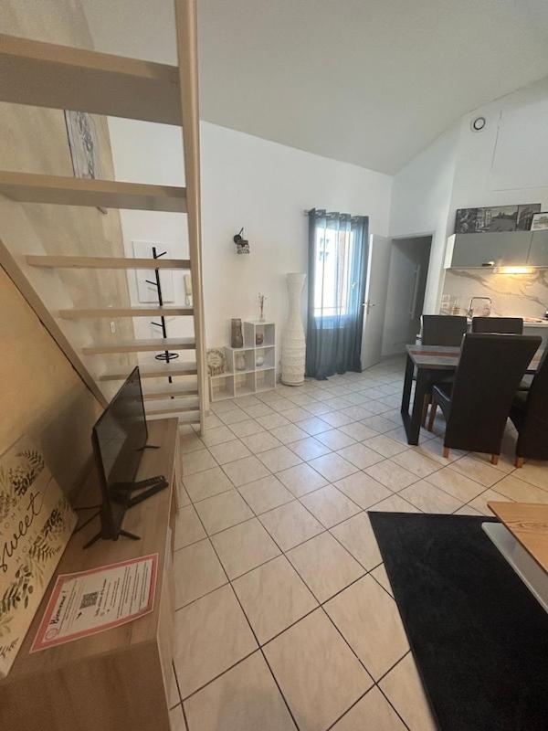 "La maison Fabrin" Appart N4 Arles centre - Housity
