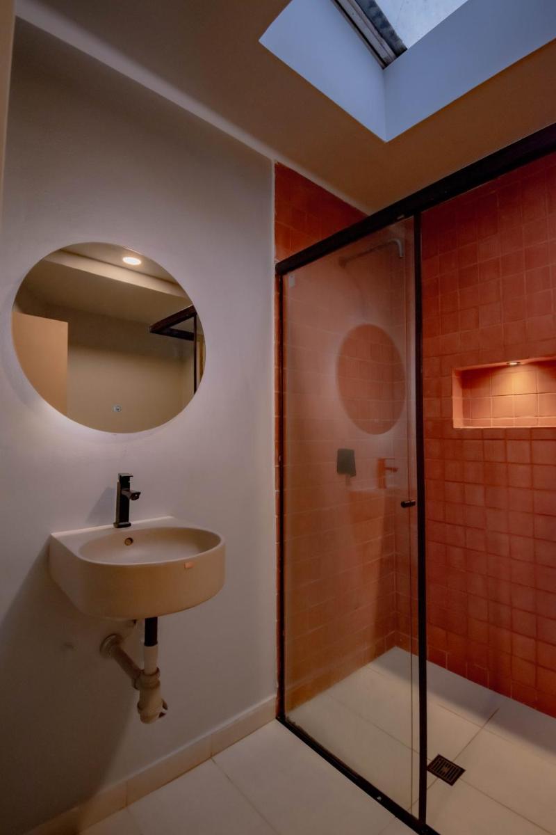 Suitetrails - HOTEL LEVIU