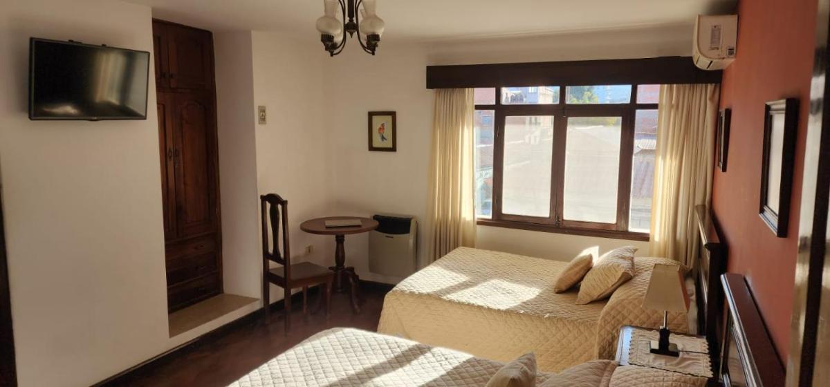 Hotel Carmen - Housity