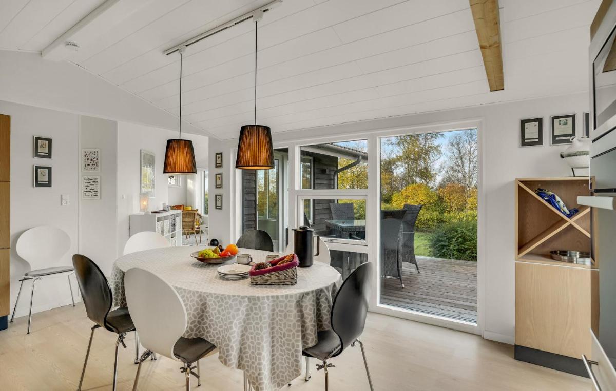 1 Bedroom Amazing Home In Slagelse - Housity