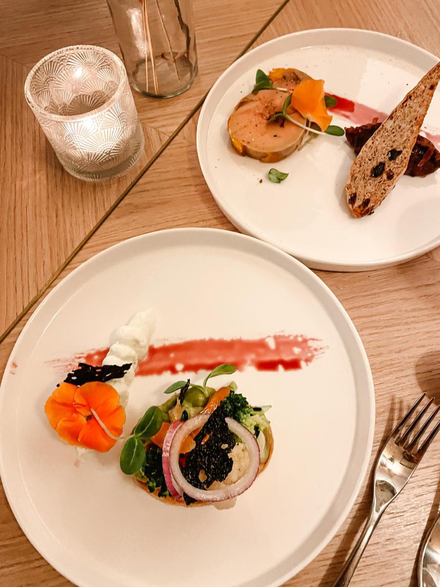 Nourriture dans l'hôtel ou à proximité