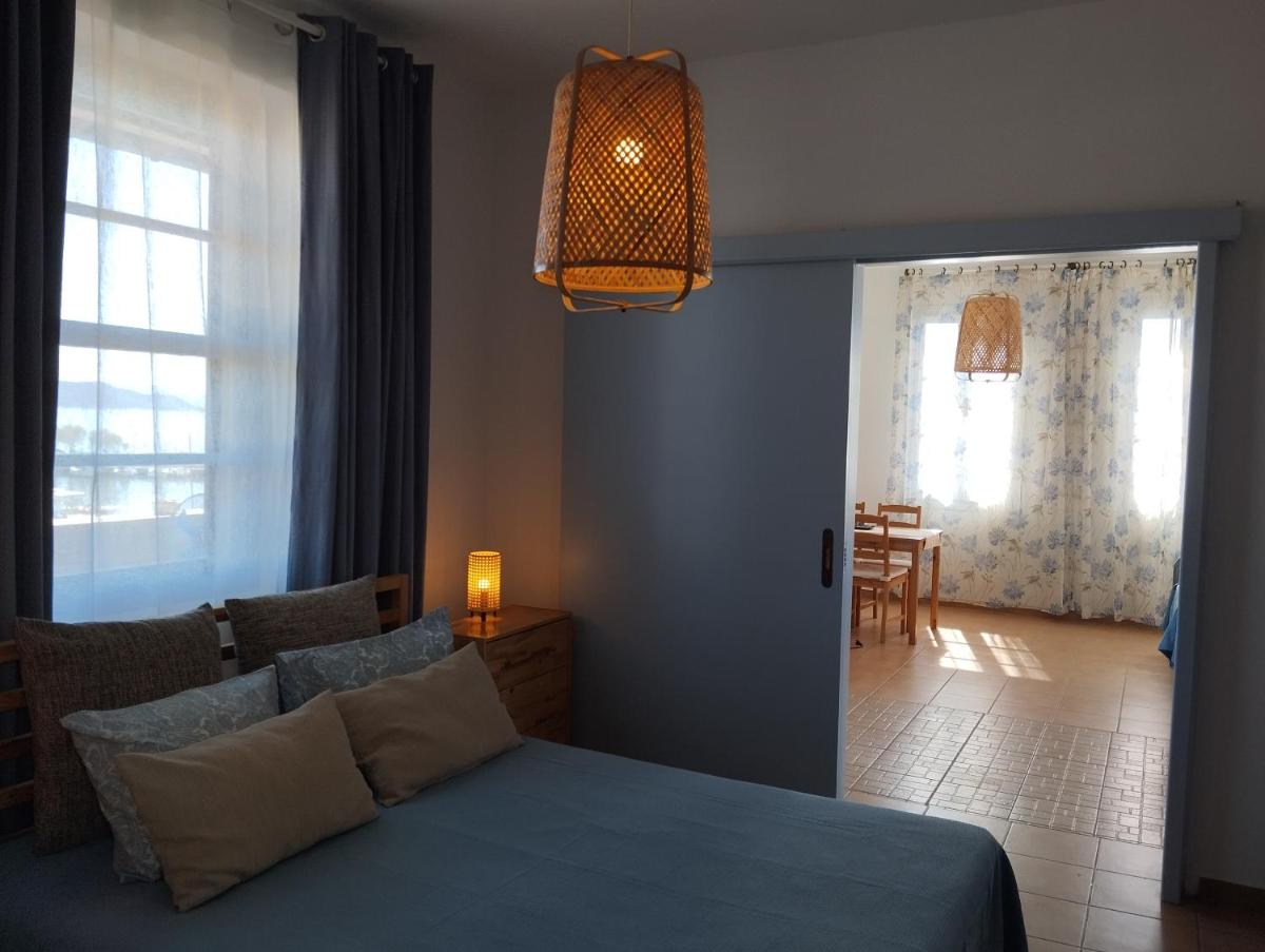 Aegina Port Apt 2-Διαμέρισμα στο λιμάνι της Αίγινας 2 - Housity