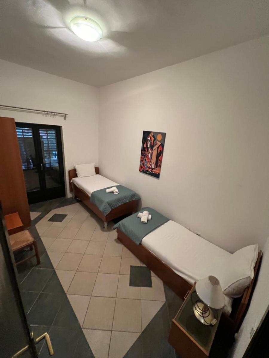 Renome - Housity