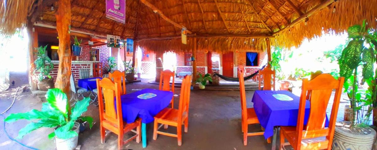 Restaurante El Escondite - Housity