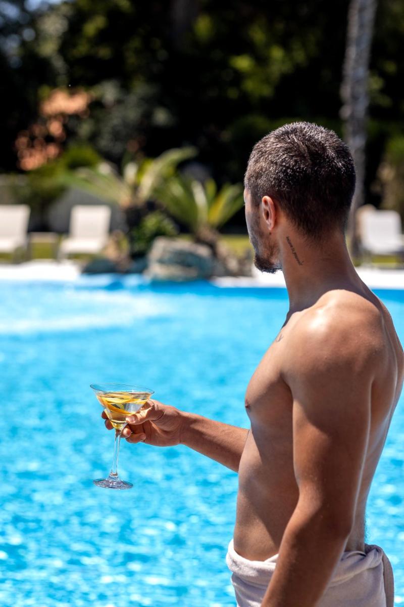 A piscina em ou perto de Hotel Porta do Sol Conference & SPA