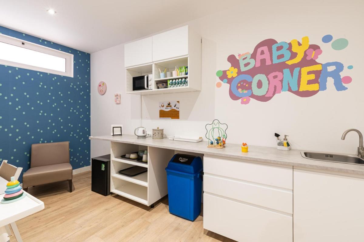 A cozinha ou kitchenette de Jupiter Albufeira Hotel - Family & Fun - All Inclusive