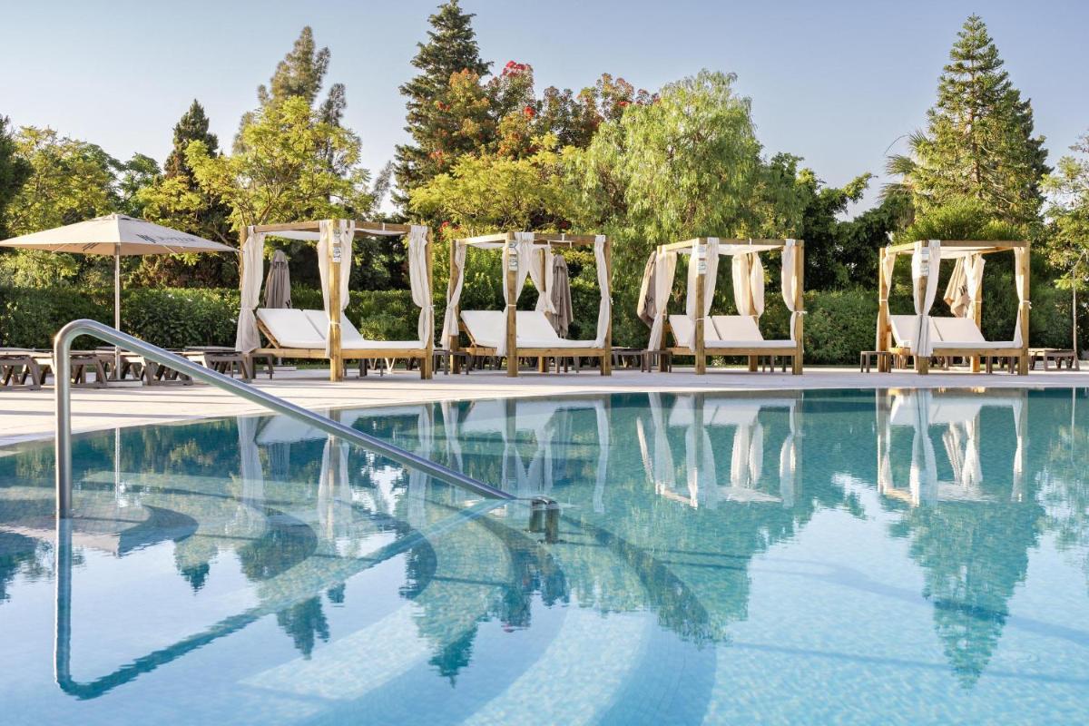 A piscina em ou perto de Jupiter Albufeira Hotel - Family & Fun - All Inclusive