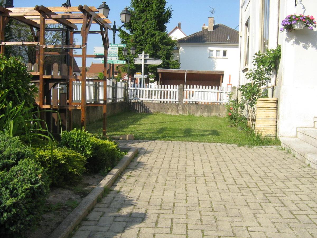 Hostellerie La Boheme - Housity