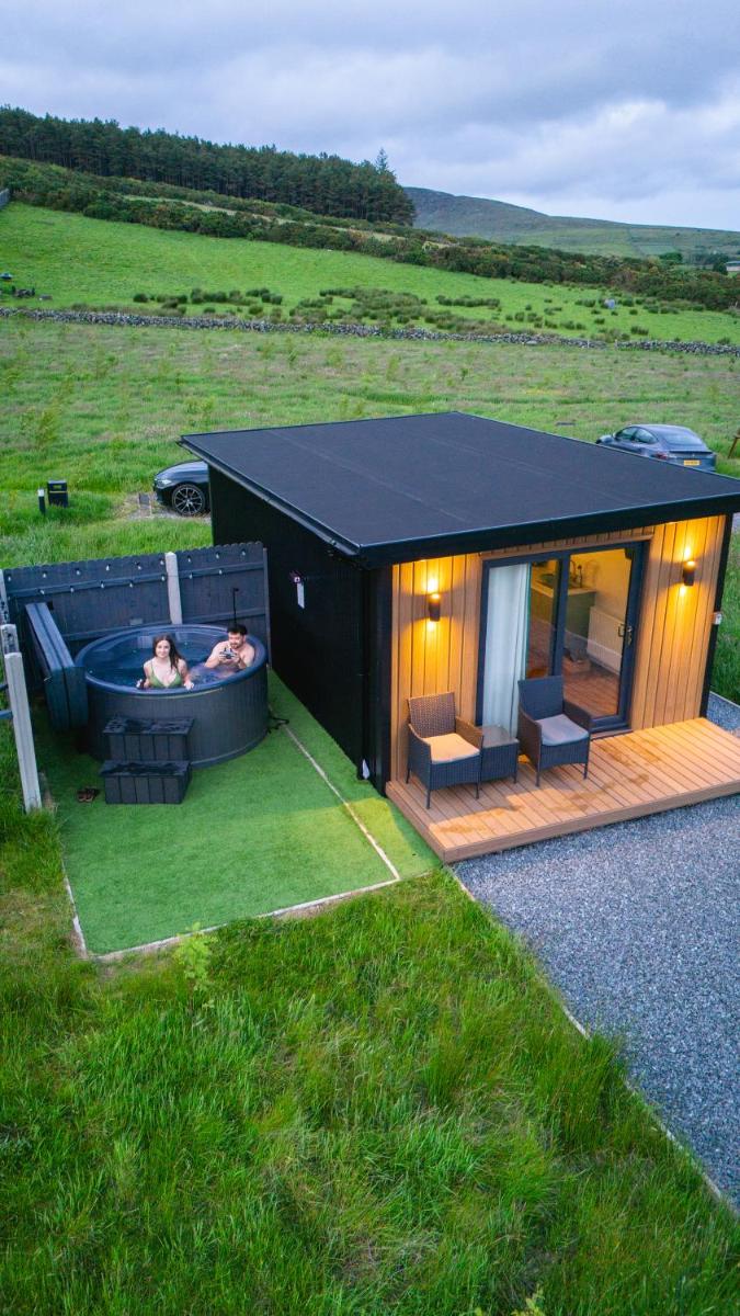 OAKWOOD GLAMPING Mourne Mountains - Housity