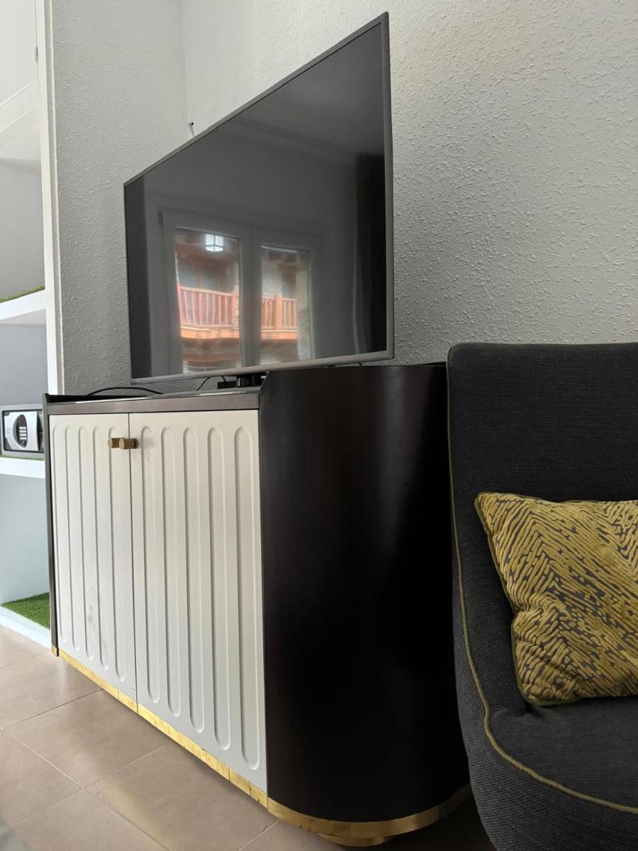 Hotel Valls Valira - Housity