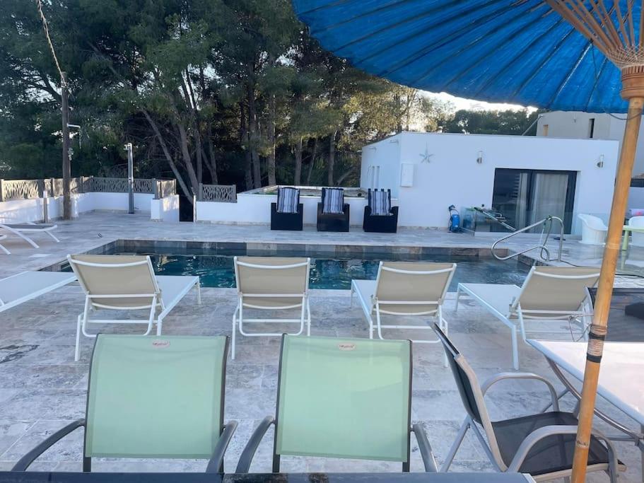 Duplex avec terrasse et piscine - Housity