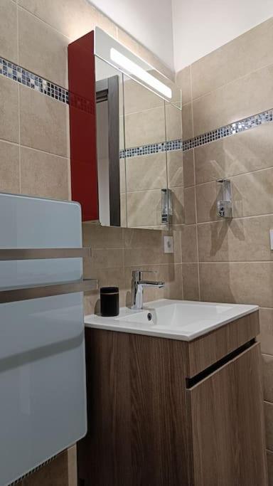 Appartement confort équipé au coeur de Béziers - Housity
