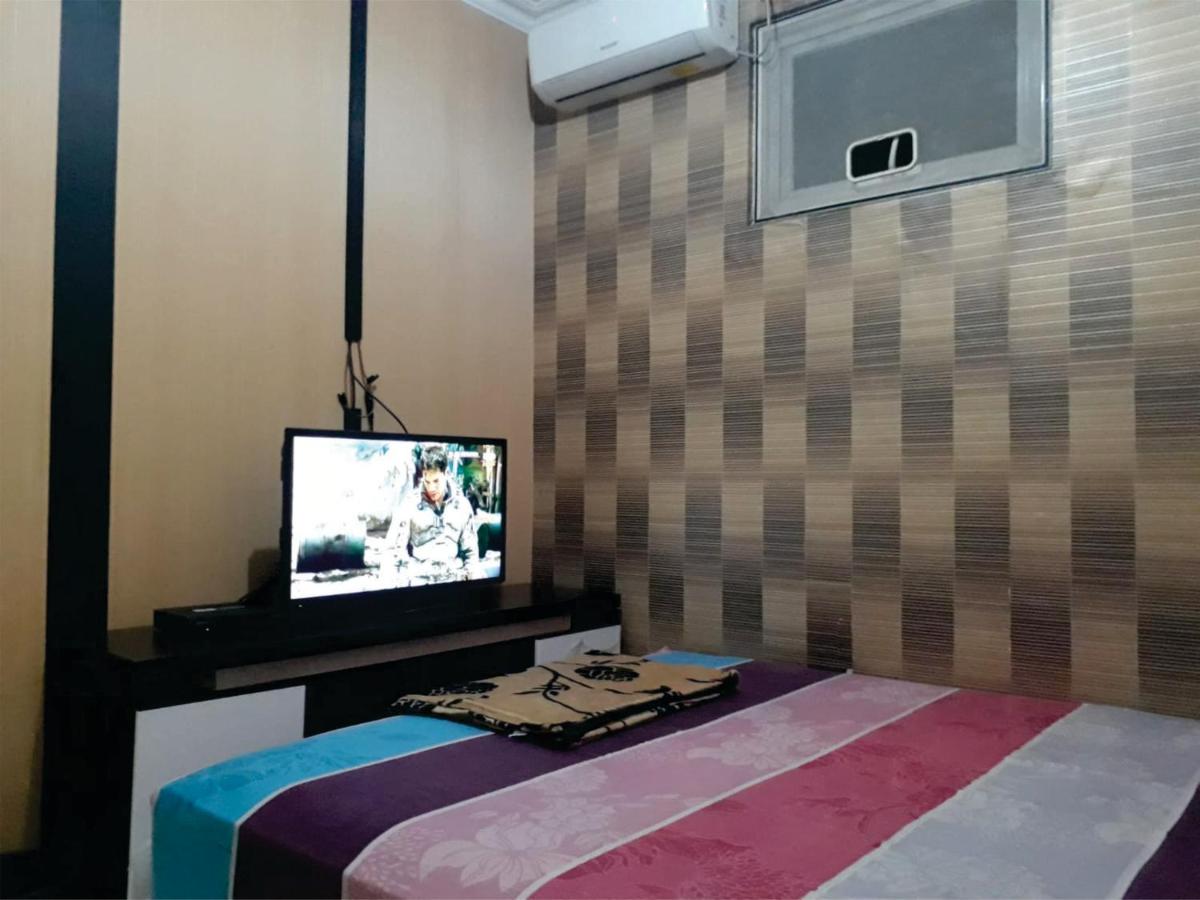 JALA GUEST HOUSE near JUANDA AIRPORT - Housity