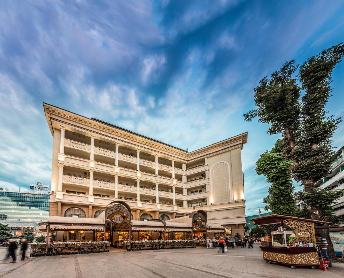 Pelister Skopje - Housity