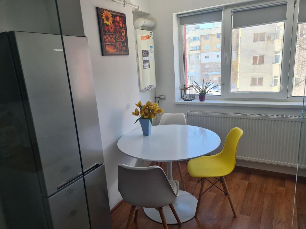 Mall Luxury VI Apartments - Housity