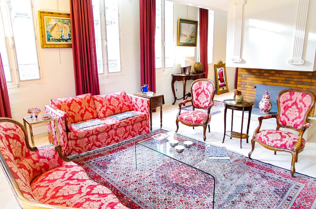 Trois Conils - Localisation exceptionnelle 3 chambres 3 salles de bain Parking - Housity