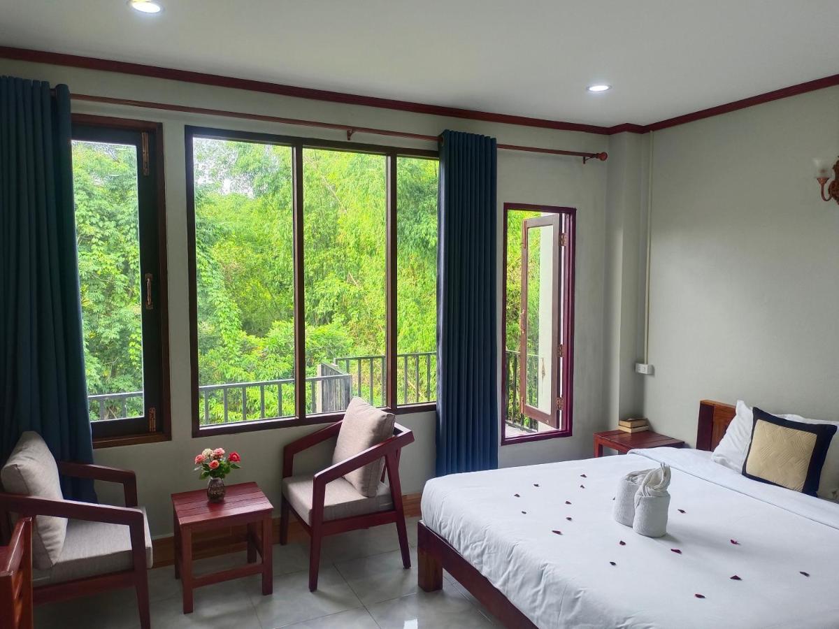 Vang Vieng Champa Hotel - Housity