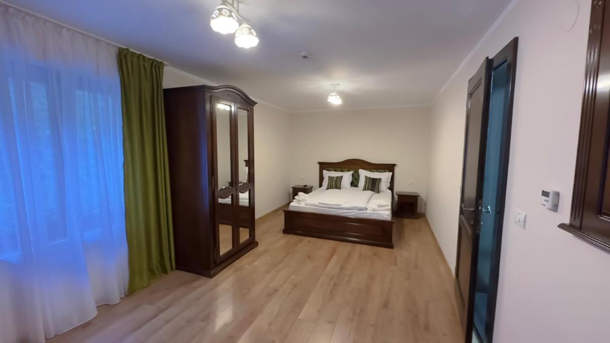 Perla Dacilor - Housity