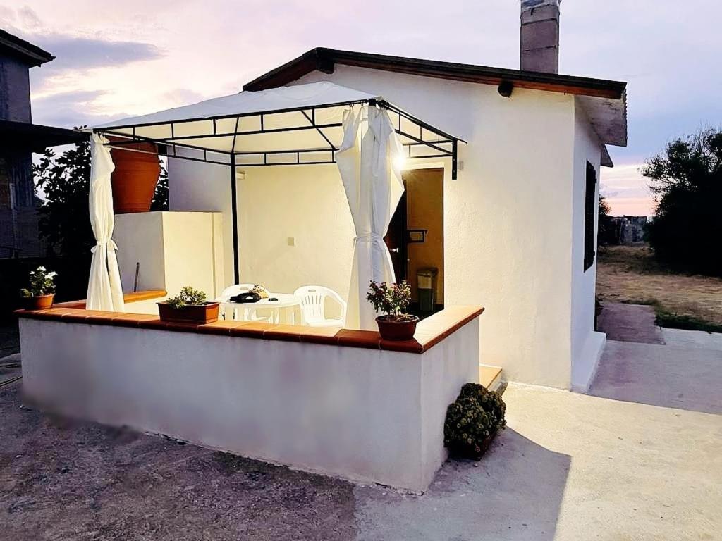 Calabria-VILLA FRANCA- AAUT Casa per Vacanze al mare- Privacy e tranquillità- - Housity