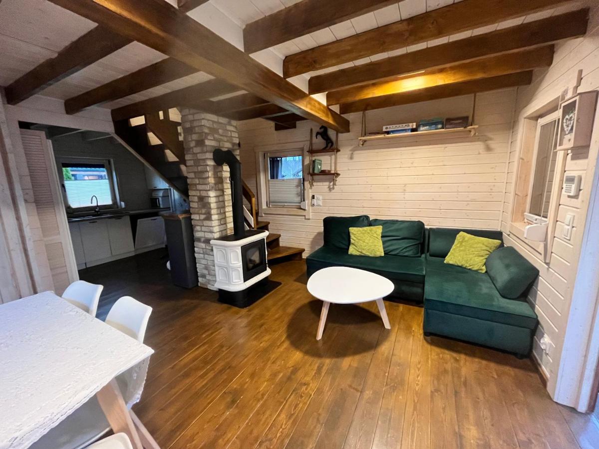Domki i Apartamenty Wieleń - Housity