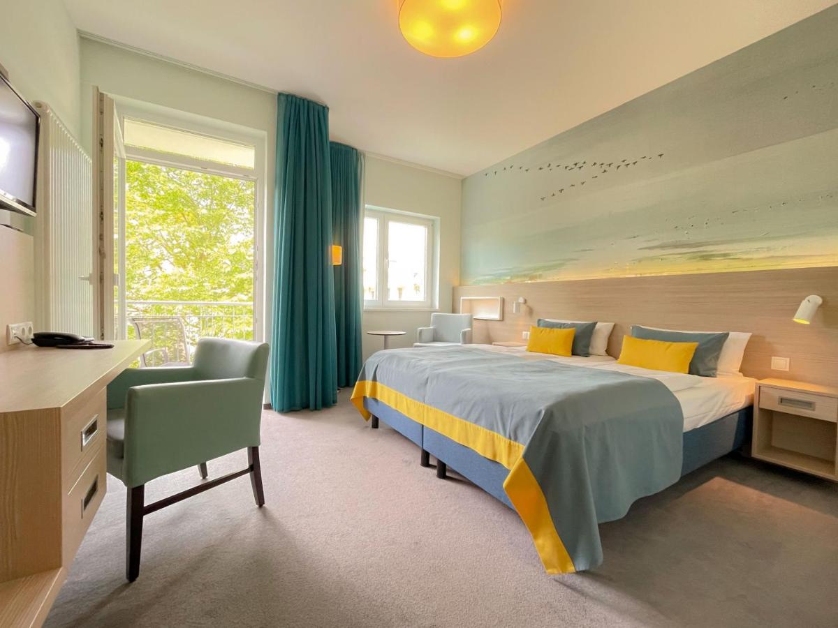Strandhotel Graal-Müritz - Housity