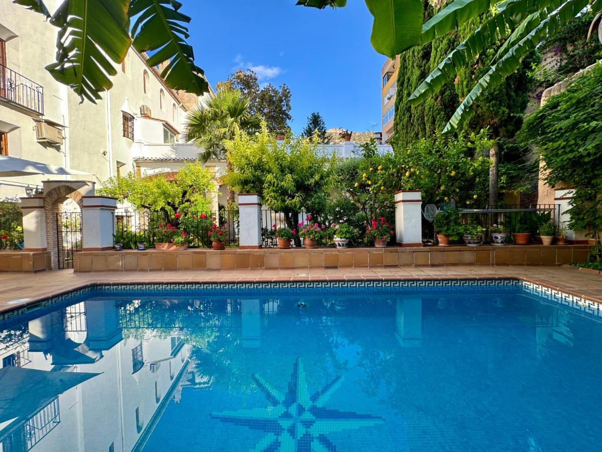 Garden Suites Xativa - Housity