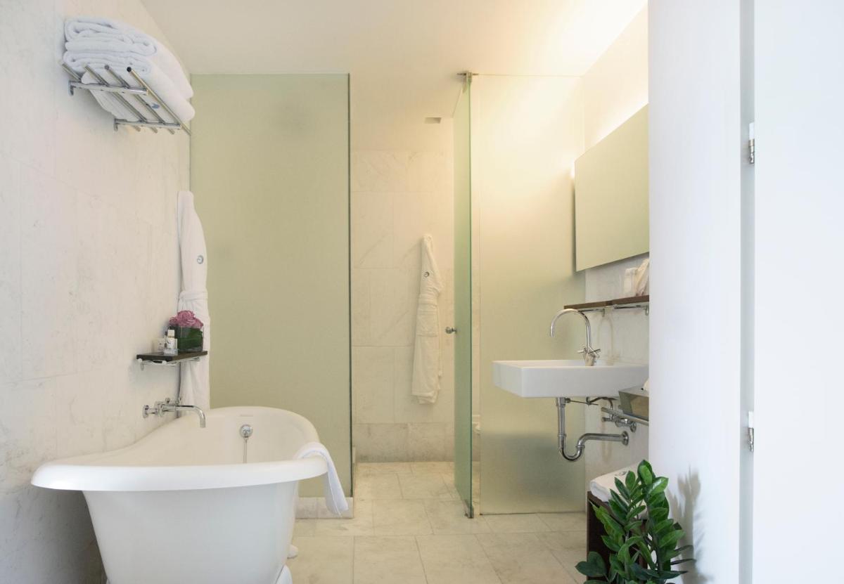 Un baño de Hospes Maricel y Spa, Palma de Mallorca, a Member of Design Hotels