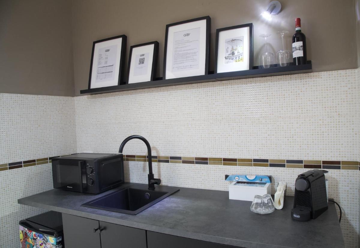Grey Apartment - Housity