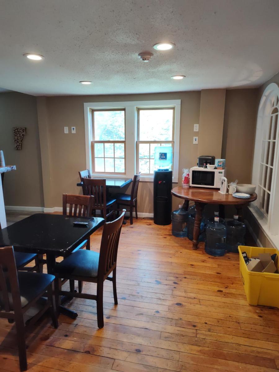 Doveberry Inn - Housity