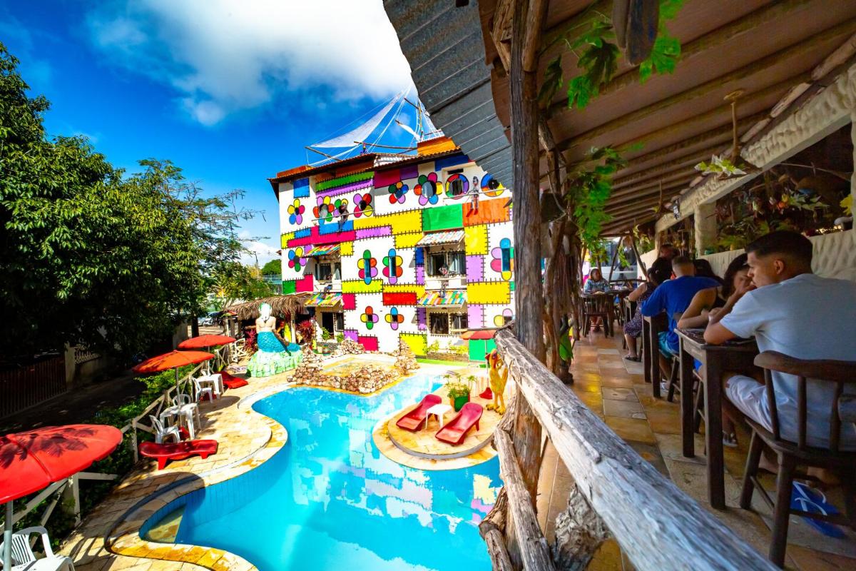 Pousada das Galinhas - Housity