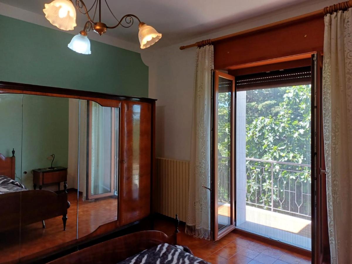 Tuscan Hillside Haven - Housity
