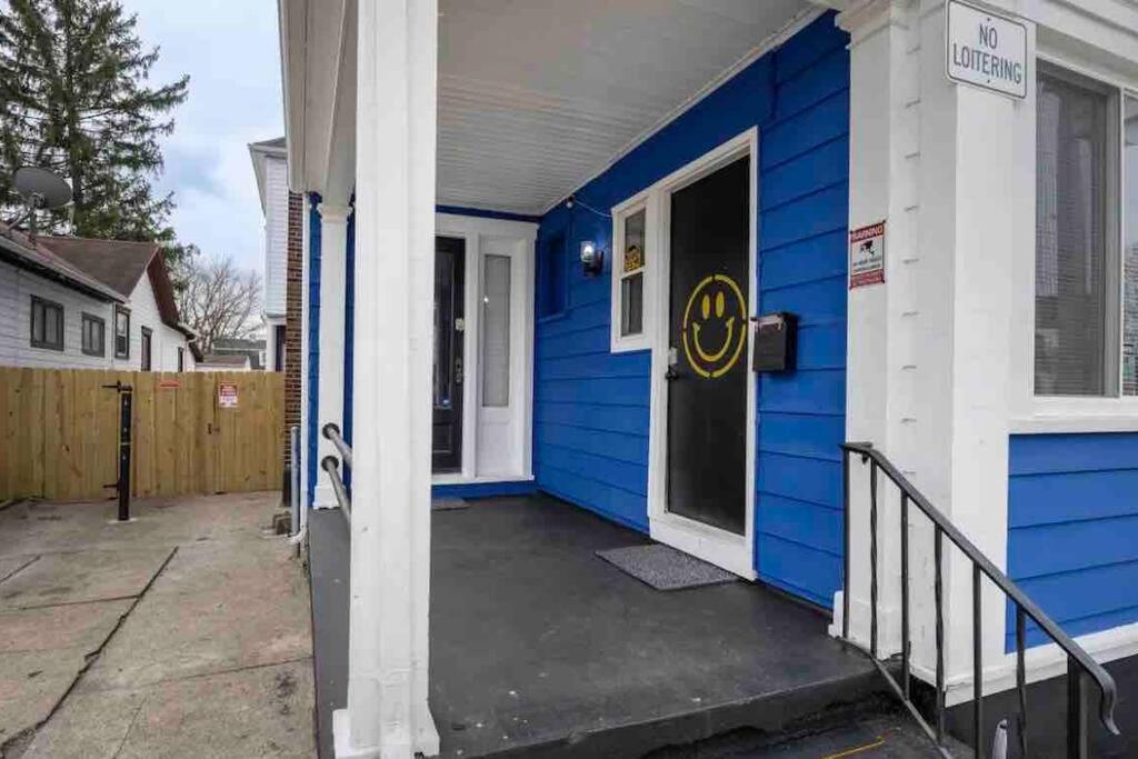Private room in Dayton - Housity