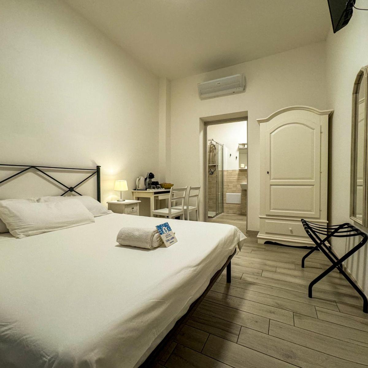 SG Rooms - Casa Laura - Housity