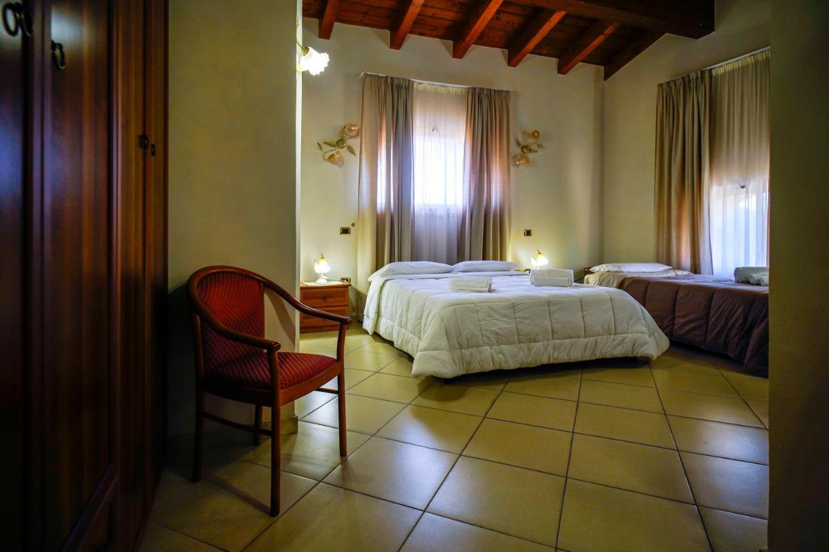 Tenuta Un Posto Al Sole Luxury B&B - Housity