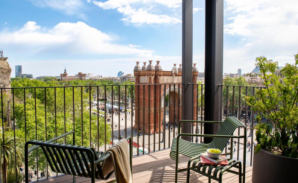 Archie Living - Housity