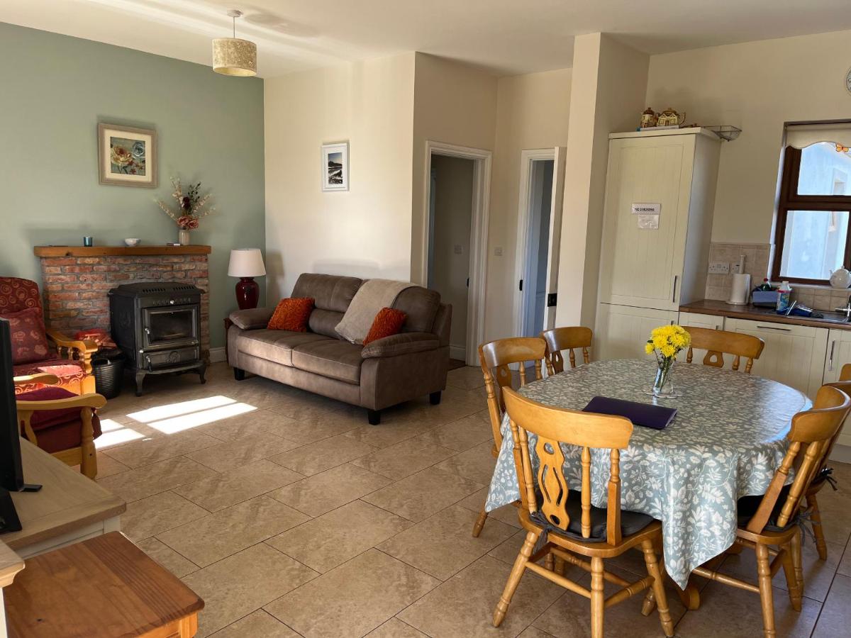 Cloonkee Cottage - Housity