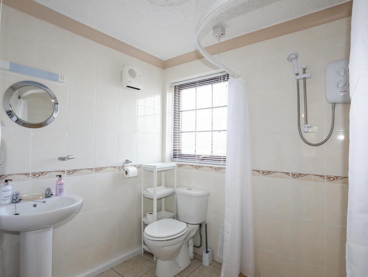 Cae Ffynnon - Housity