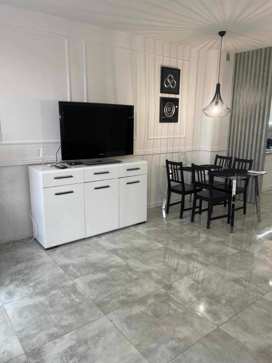 Poli House Premium - Hizvo