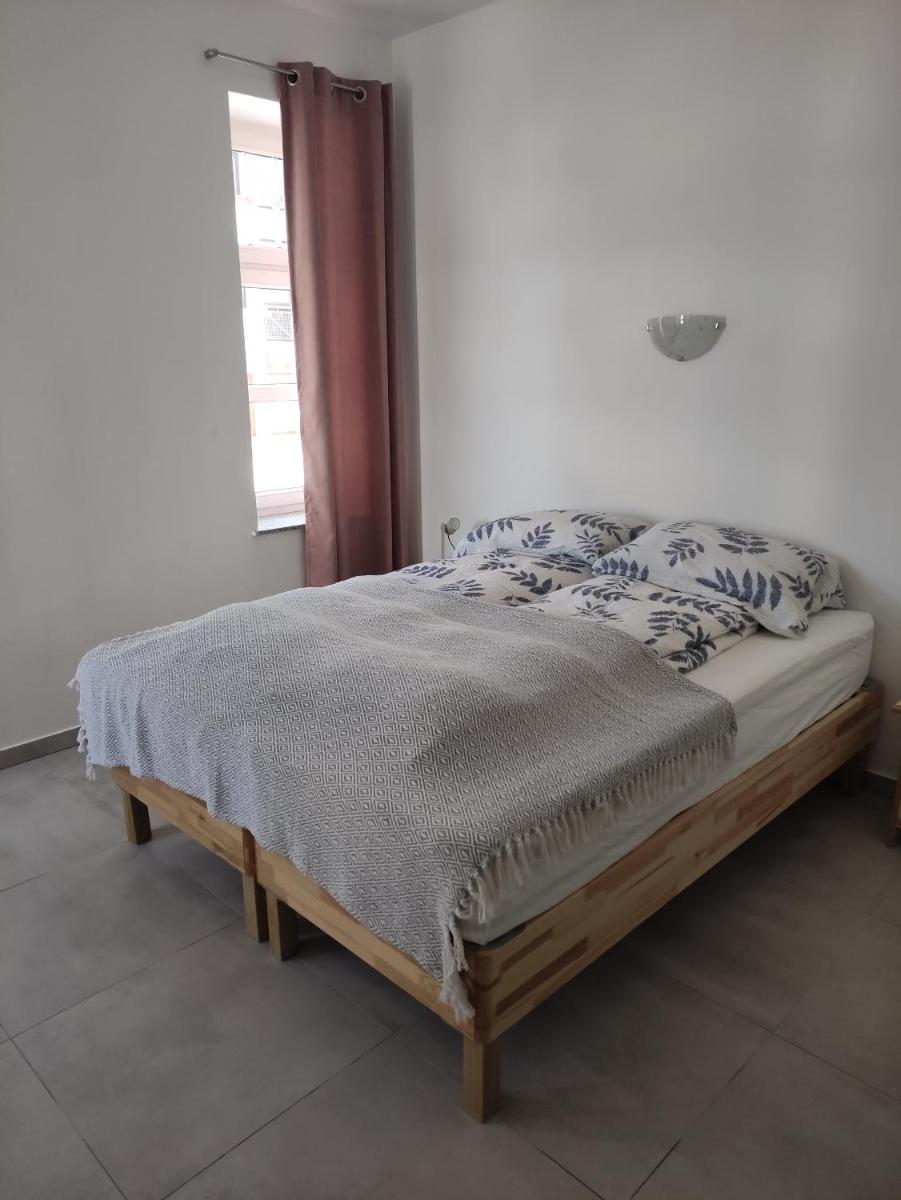 Apoteka - Housity