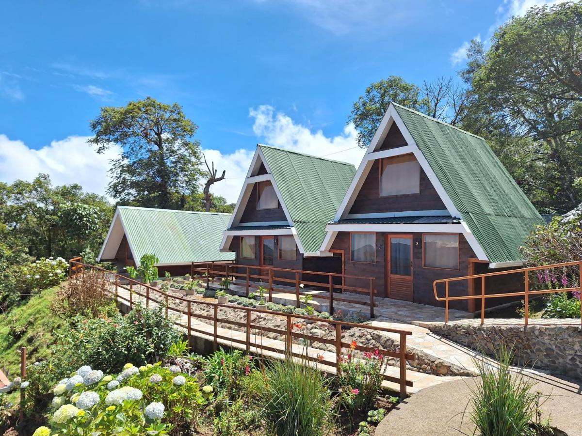 Hotel Mirador de Quetzales - Housity