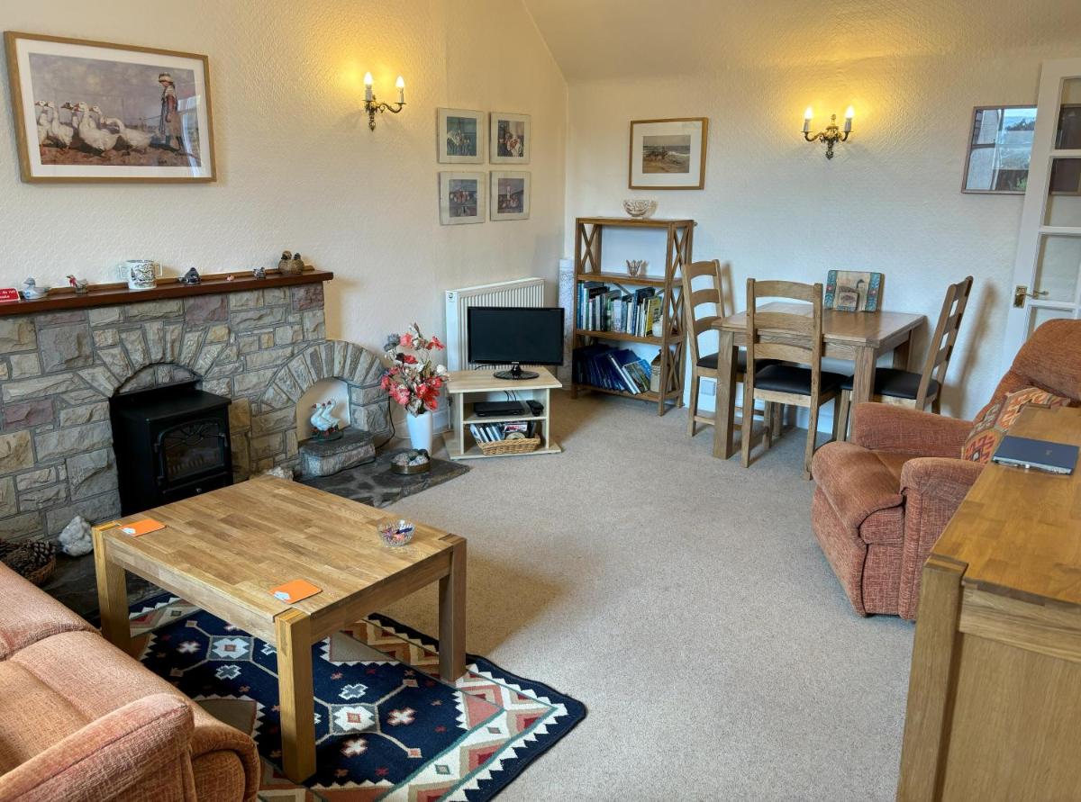 6 Northgate Vennel, Peebles - Housity