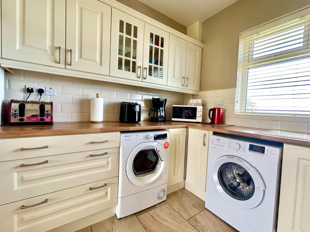 Breenville Farm House - Housity