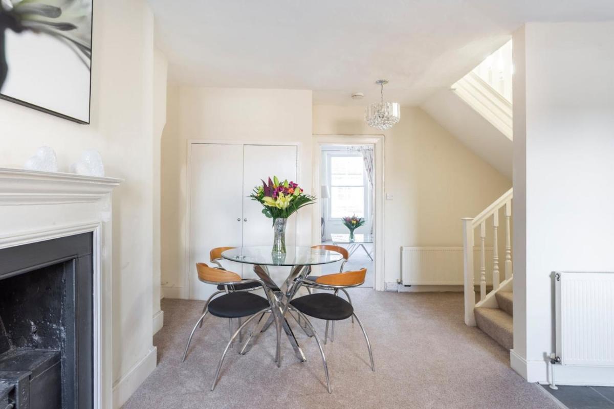 The Hideaway, lovely cosy place in Blandford Forum, Dorset - Housity