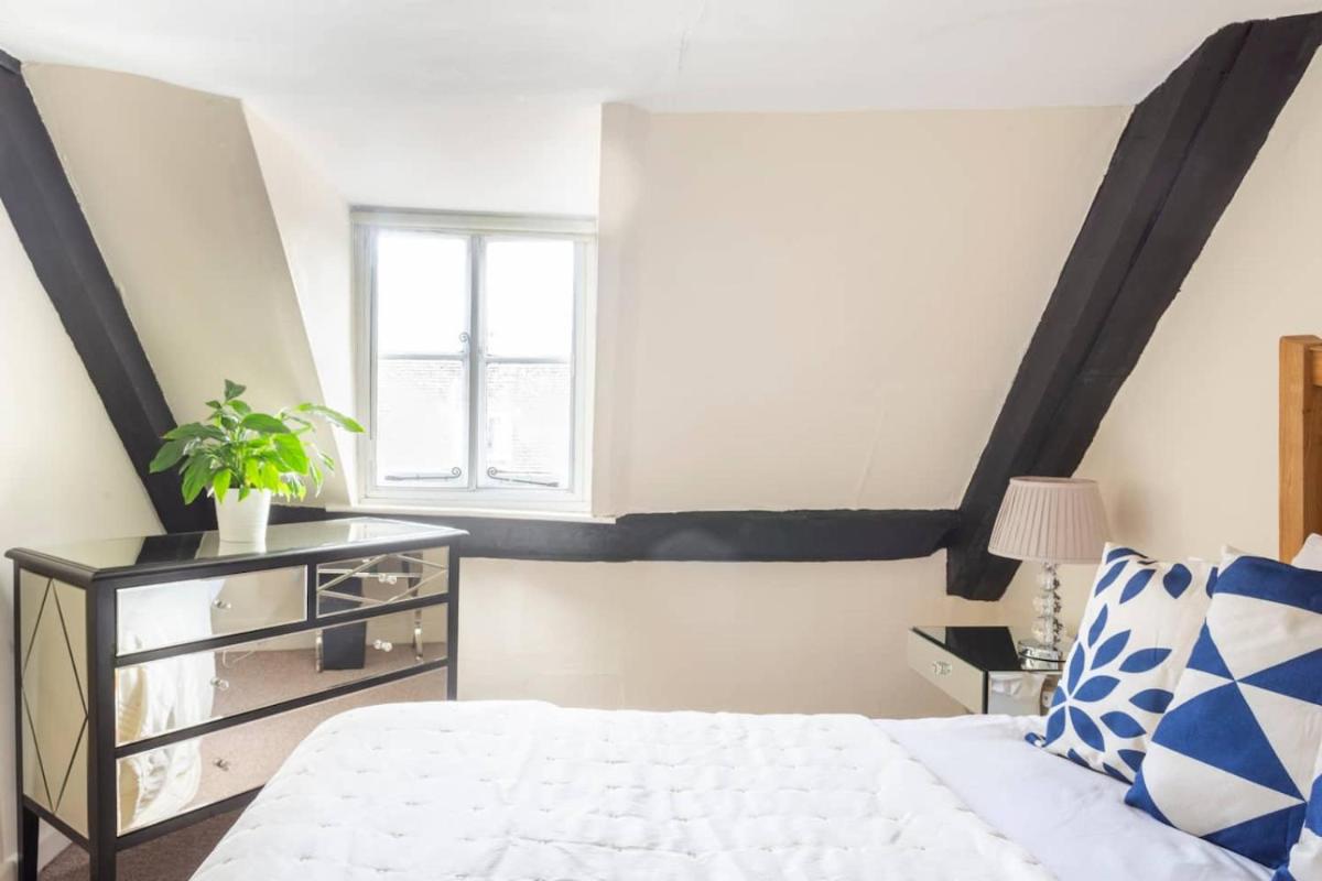 The Hideaway, lovely cosy place in Blandford Forum, Dorset - Housity