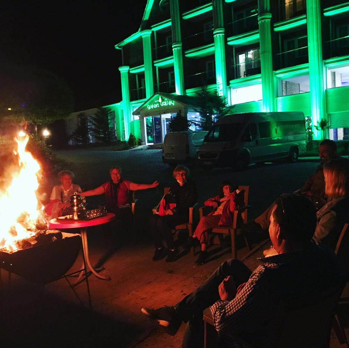 Hotel Green Valley Savsat - Housity