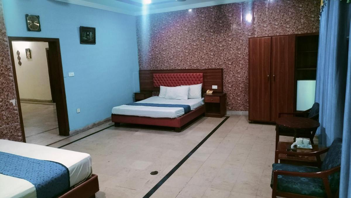 Hotel Rest INN - Housity