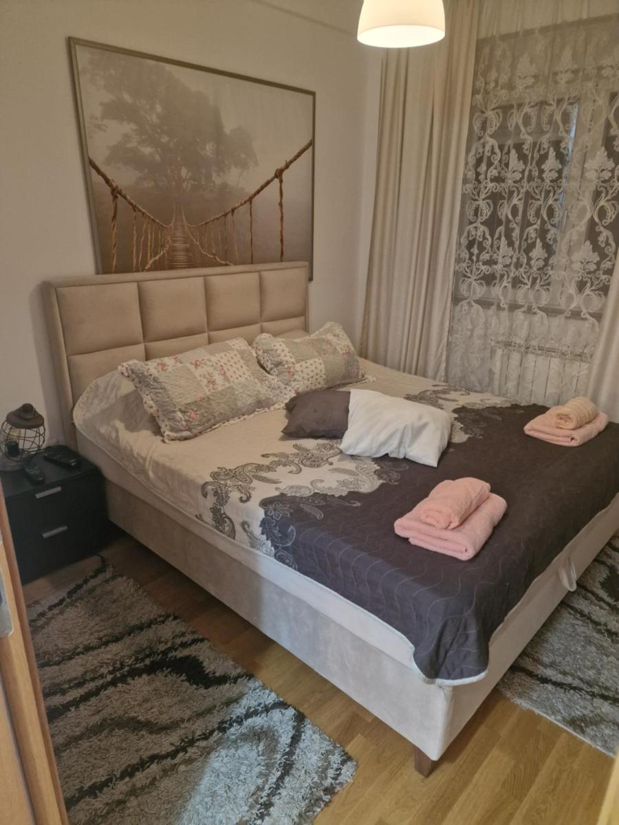 Apartment Lux Lomina - Housity