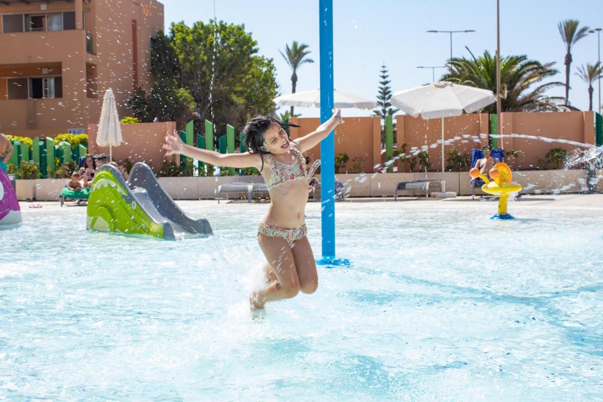 Piscina en o cerca de Protur Roquetas Hotel & Spa