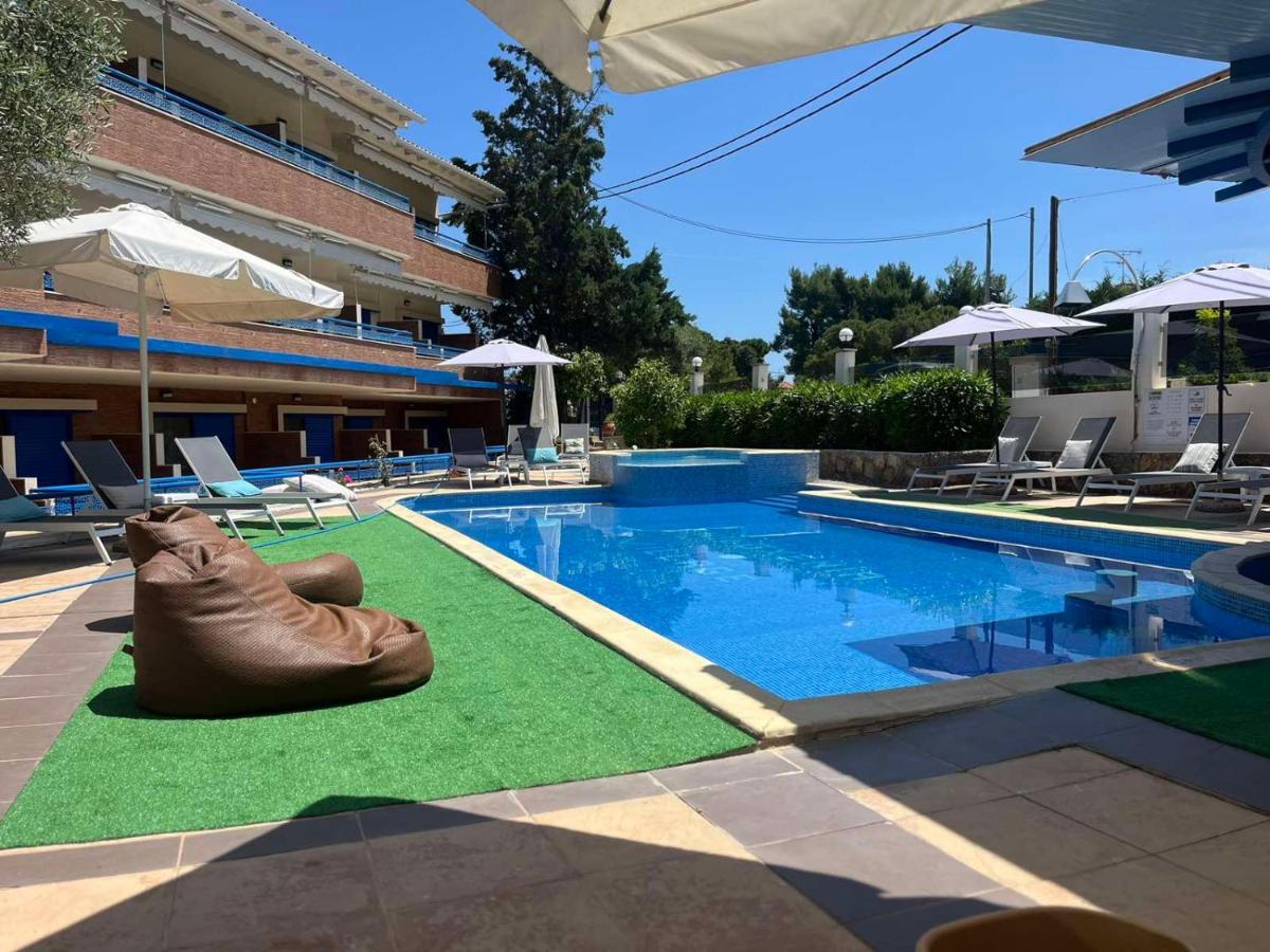 Philoxenia Village Hotel-Studios - Housity